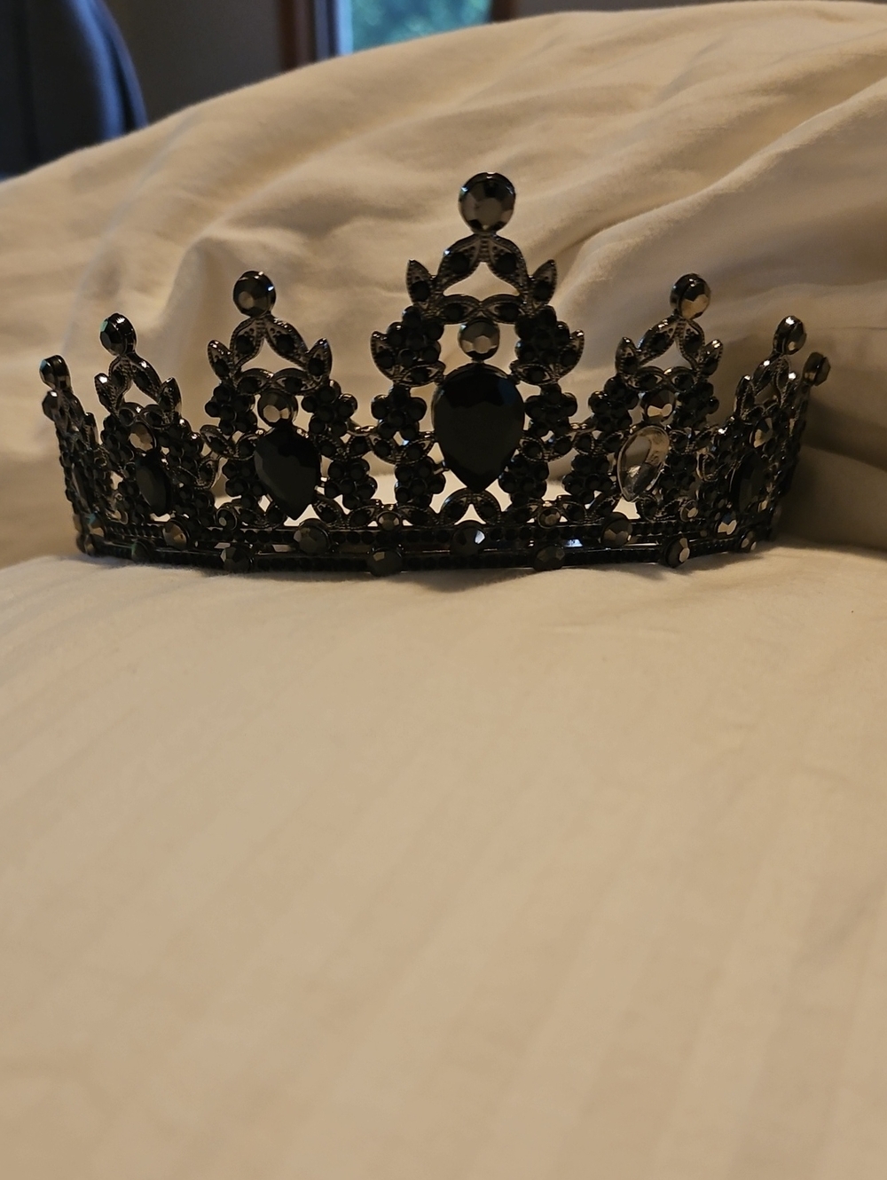 Gunmetal Metal Tiara With Black Stones